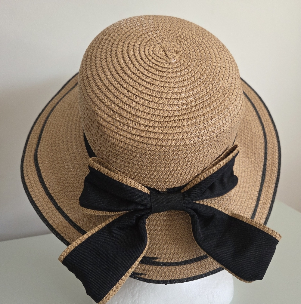 Women's Tan Straw Sun Hat with Black Bow